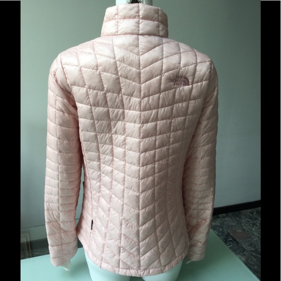 The North Face Thermoball Jacket - Picture 2 of 6